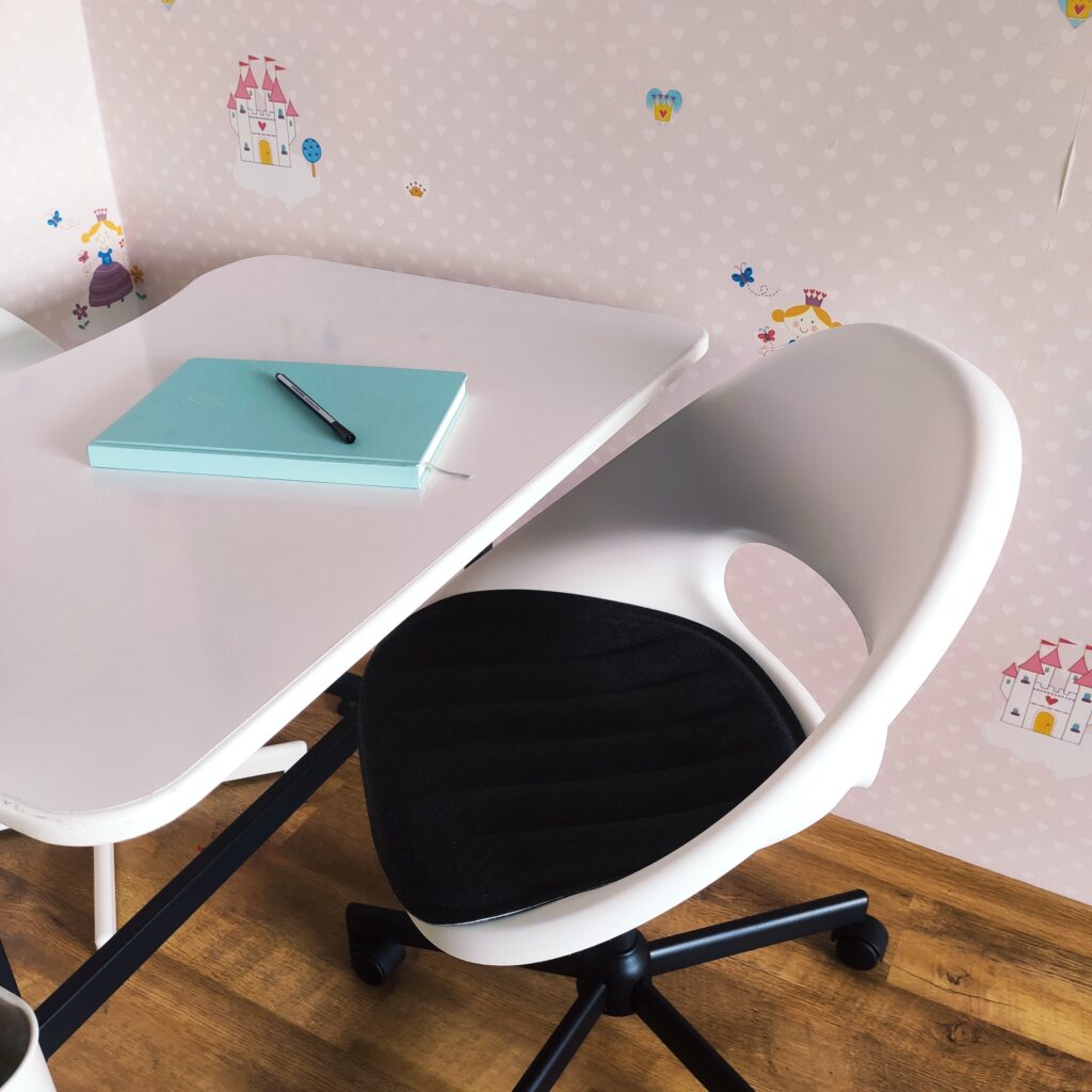 Calisma_Masasi_20210316